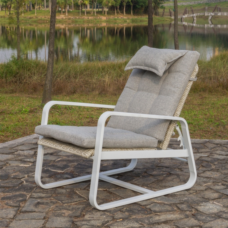 Adjustable Outdoor Club Chair
