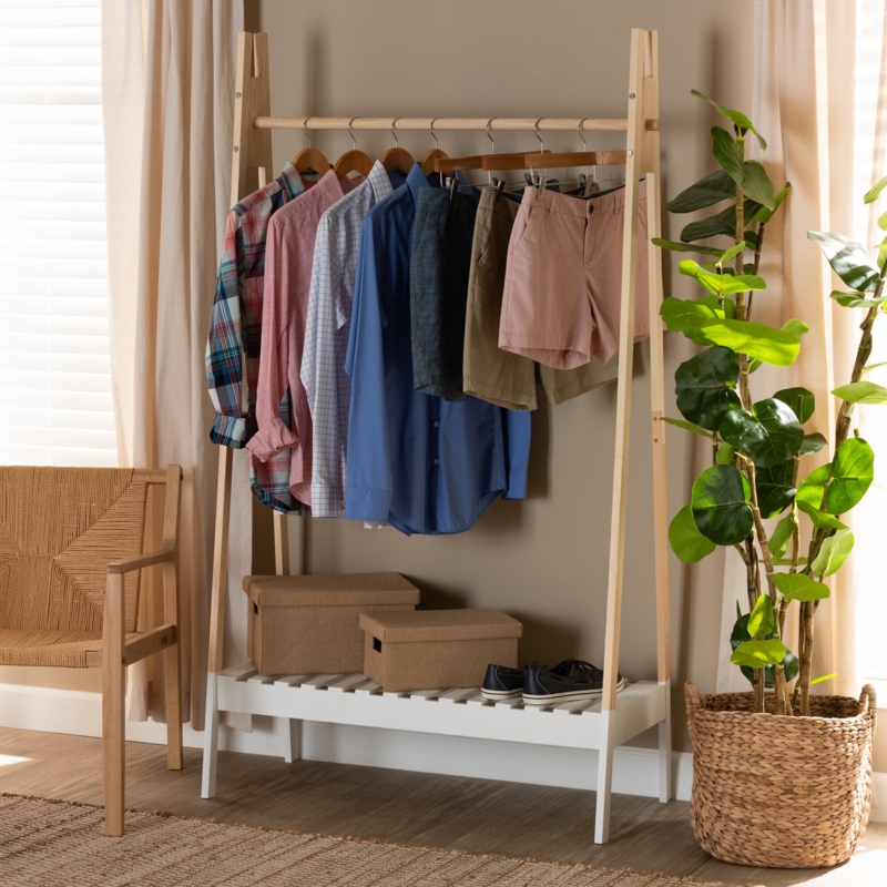 Wood Coat Hanger with Storage Bench