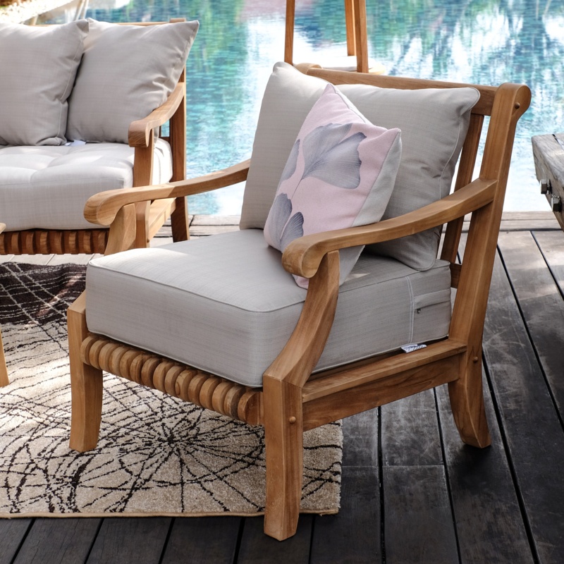 Teak Patio Chair with Cushions