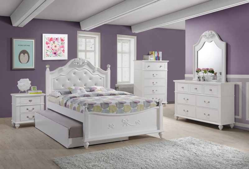 Crystal Bow Nightstand with Drawers