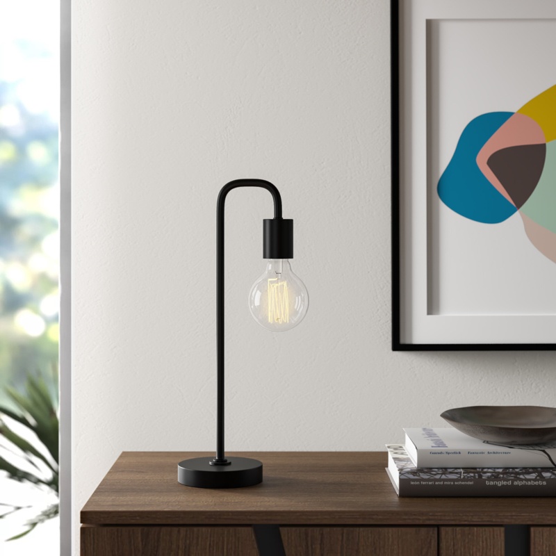 Kazutaka Metal Arched Lamp
