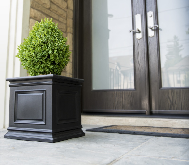 Keyla Self Watering Plastic Planter Box