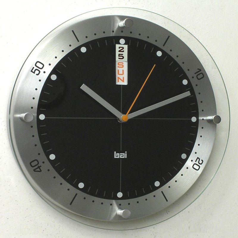 Leedy Metal Wall Clock