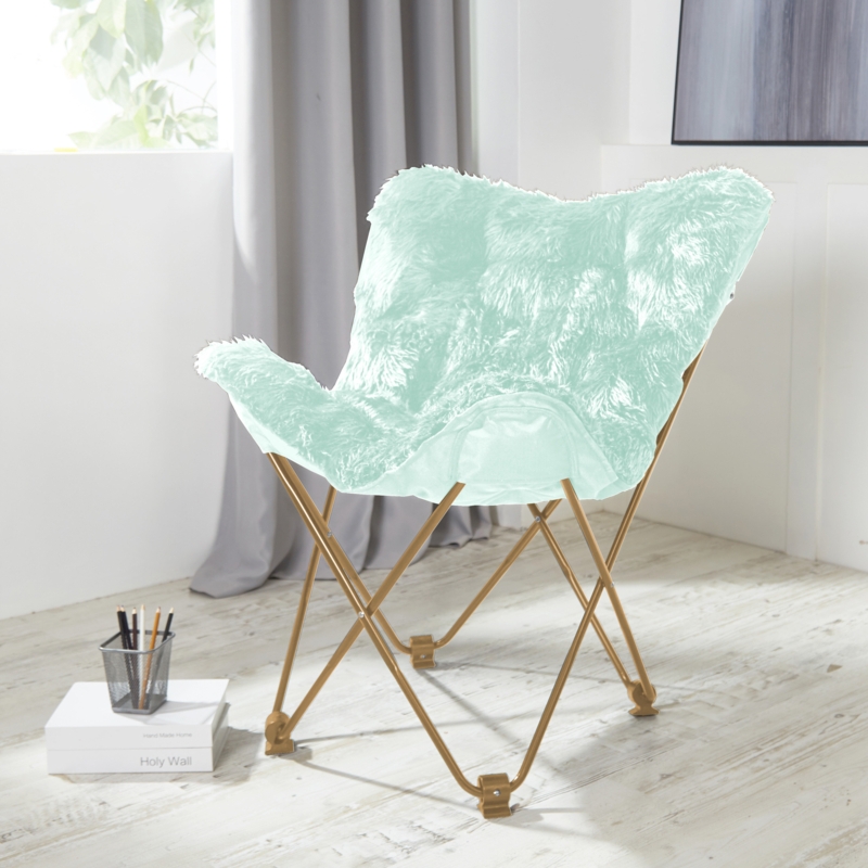 Cozy Wide Accent Chair