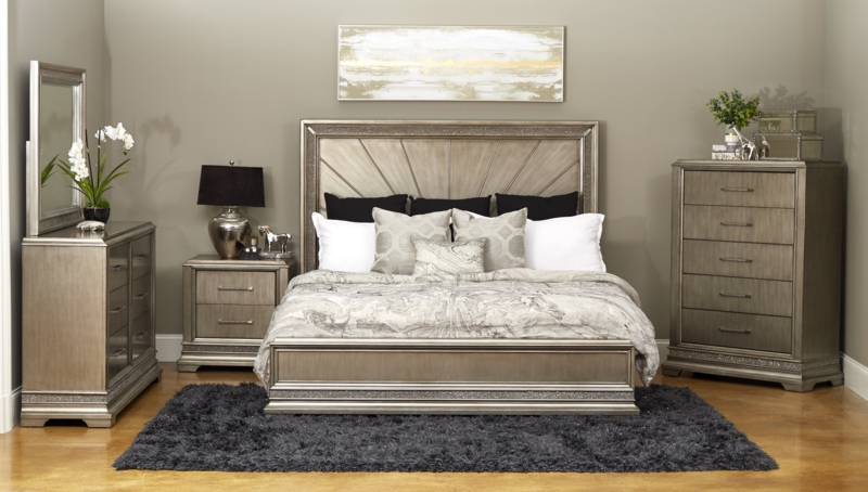 3-Piece Glamorous Bedroom Set