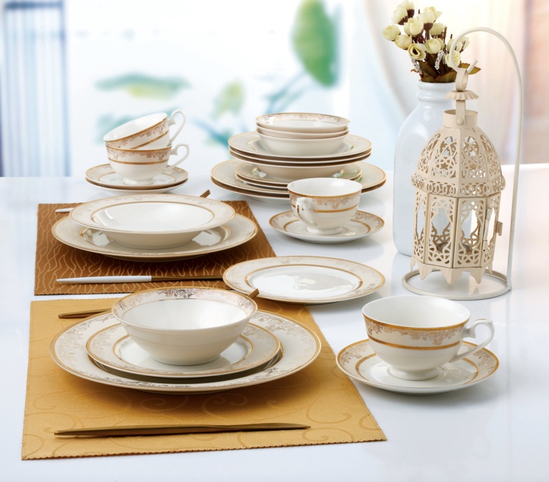 Lorren Home Trends Bone China Dinnerware Set - Service for 4