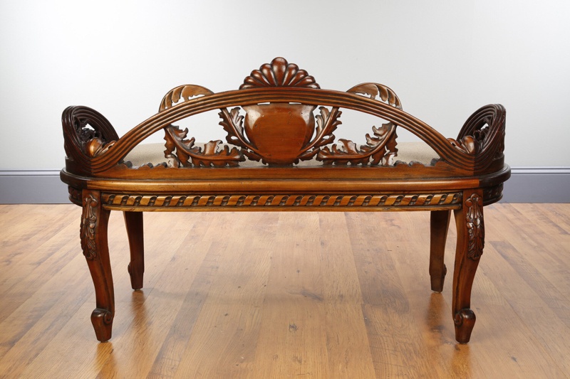 Madonna Oval Mahogany Wood Bench