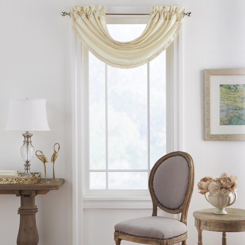 Mahoe Swag 52'' Window Valance