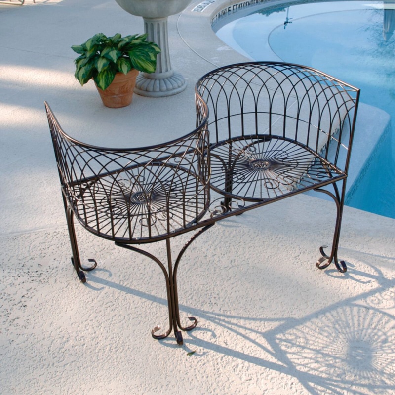 Romantic Head-to-Head Metal Garden Bench