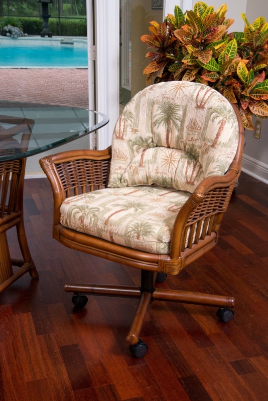 Moonsu Arm Chair