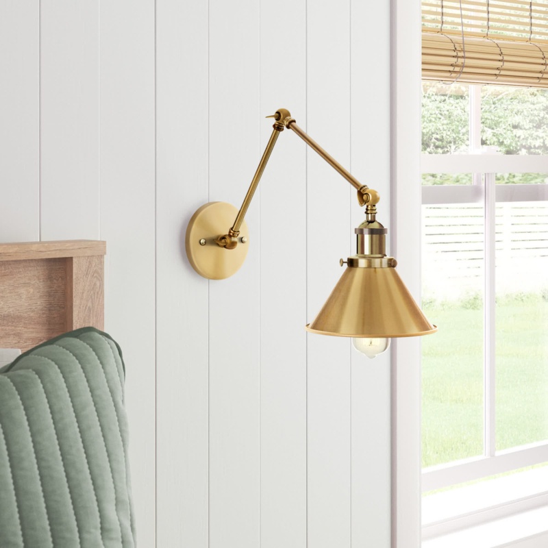 Niko Iron Swing Arm Sconce