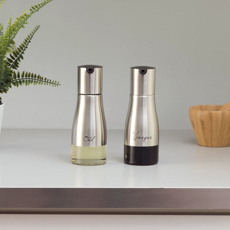 Stainless Steel Oil and Vinegar Set with Glass Base