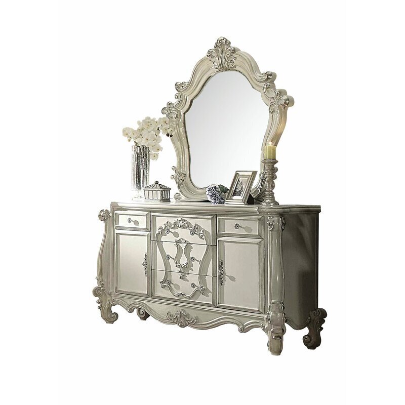 Vintage Vanity With Mirror
