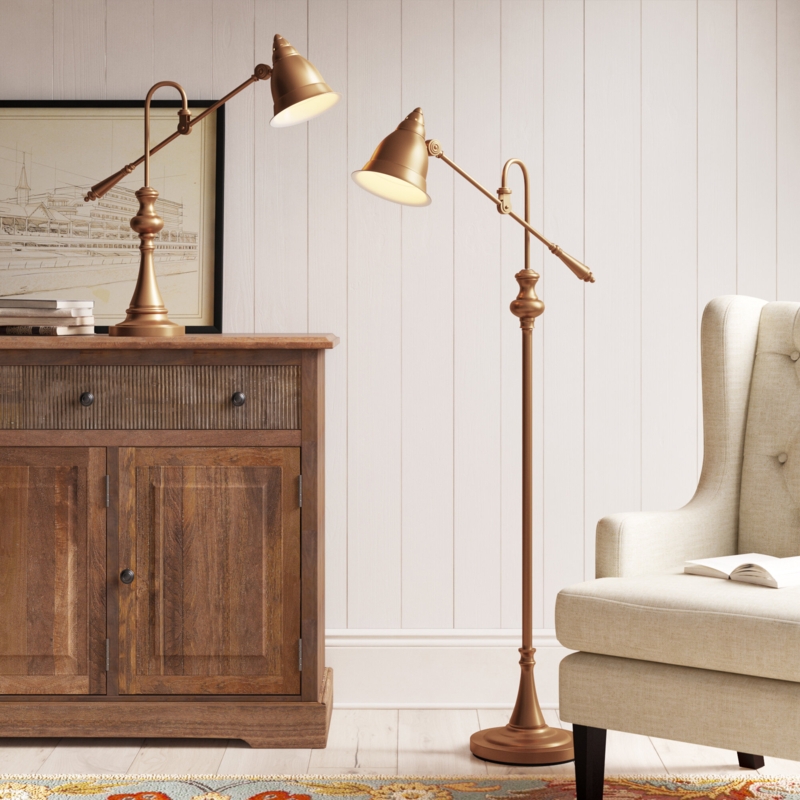 Vintage-Inspired Brass Lamp Set