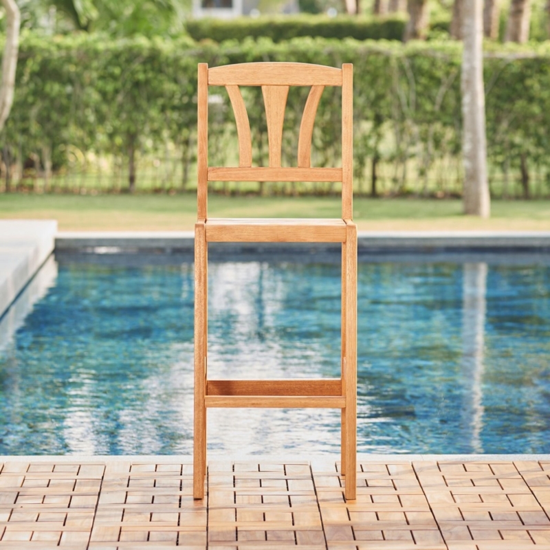 Light Wood Bar Chair for Outdoor Spaces