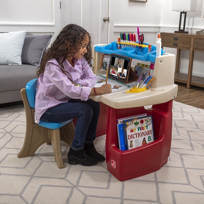 Plastic Children’s Craft Table