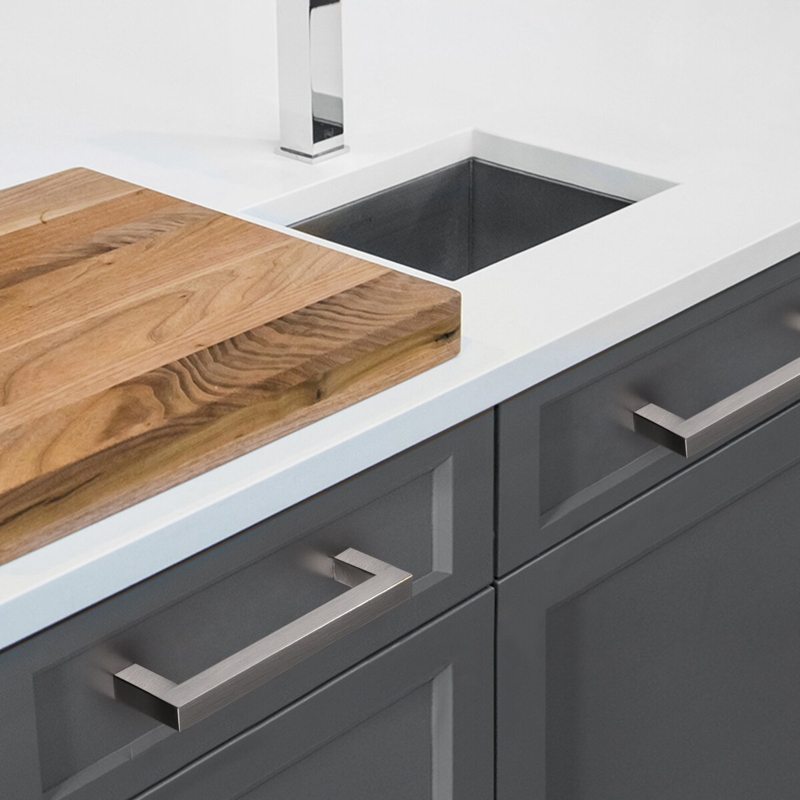 Chic Dual-Colored Cabinet Drawer Pulls
