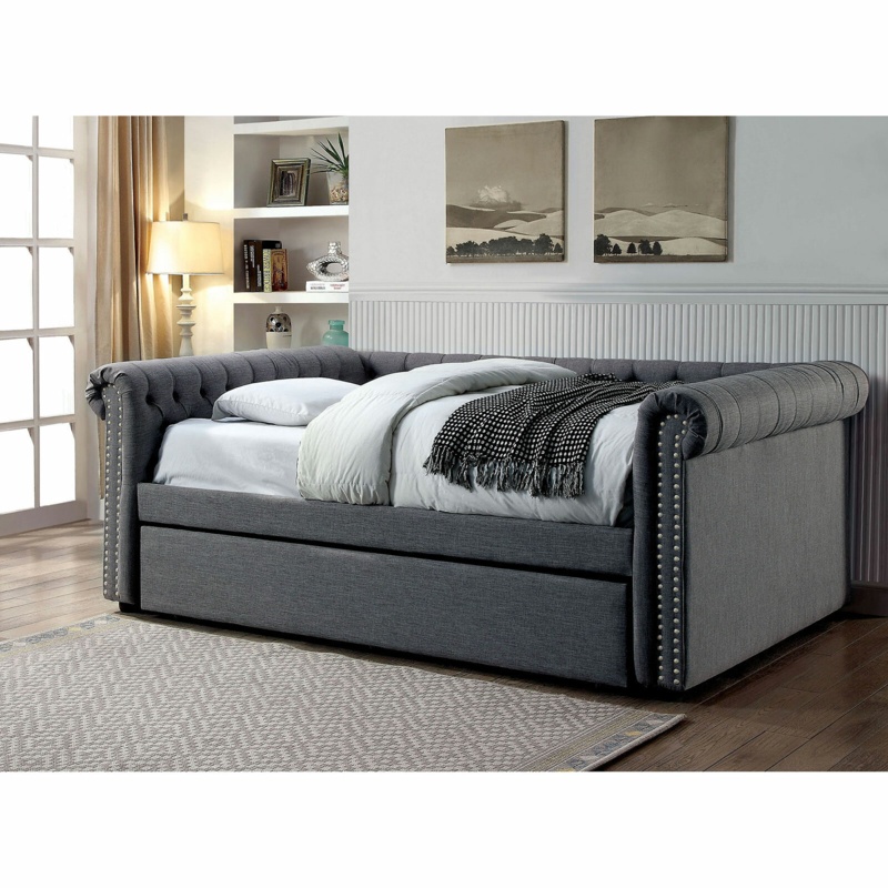Sanderling Upholstered Daybed with Trundle