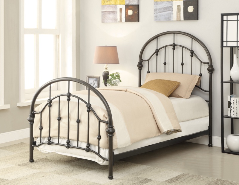 Sarber Metal Bed