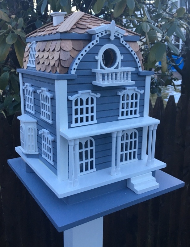 Signature Series Sag Harbor 11 in x 10.5 in x 13 in Birdhouse