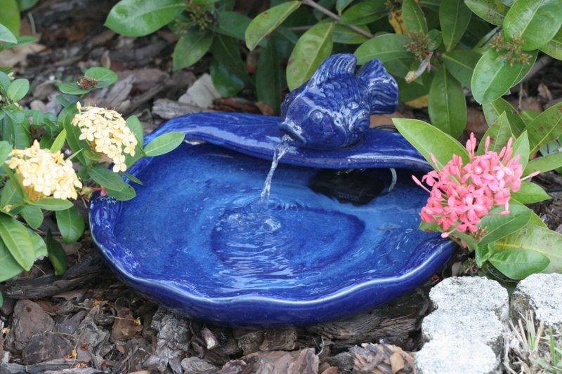 Simrah Ceramic Solar Water Features Koi Fountain
