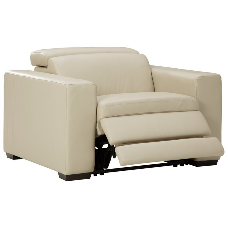 Sleek Extra Large Recliner Chair 