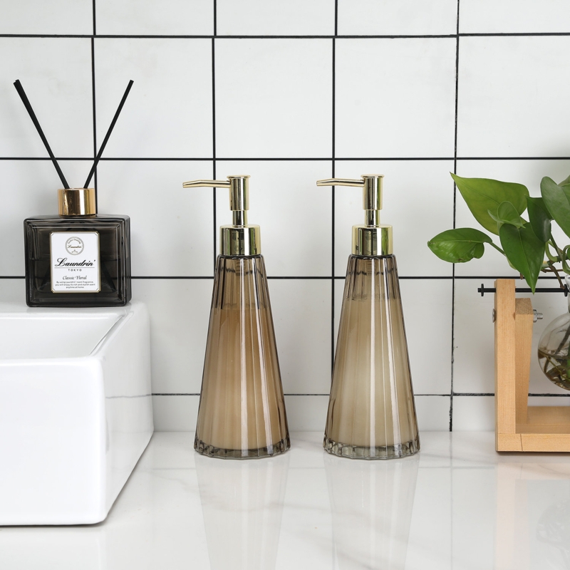 Vintage Style Smoke Glass Pump Dispenser