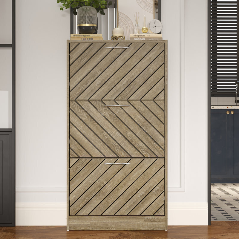 Solid and manufactured wood shoe rack