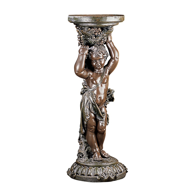 Sous La Vigne Round Pedestal Plant Stand