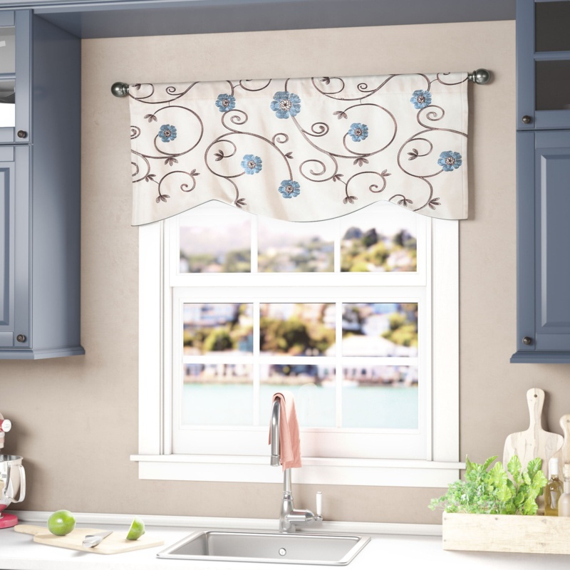 Steinke Floral Scalloped 42'' Window Valance