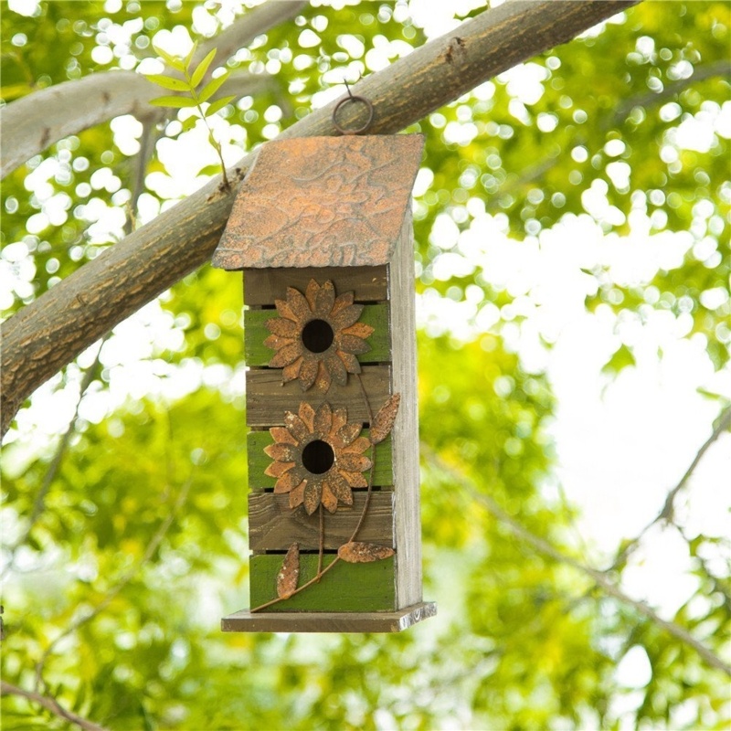 Strader Flower 14.5 in x 5 in x 5 in Birdhouse