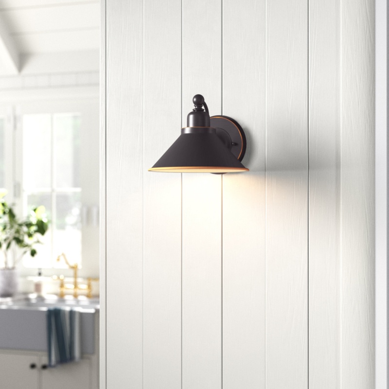 Tillar Steel Barn Light