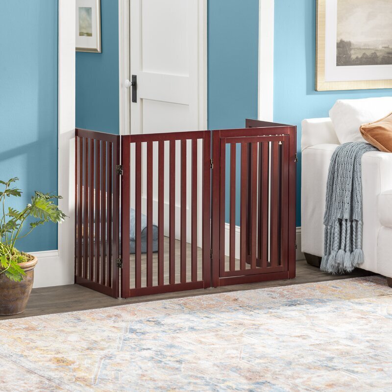 Traditional Outdoor Dog Gate for Deck