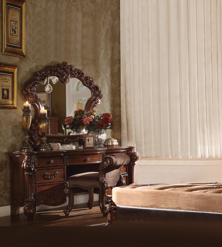 Troutman Vanity