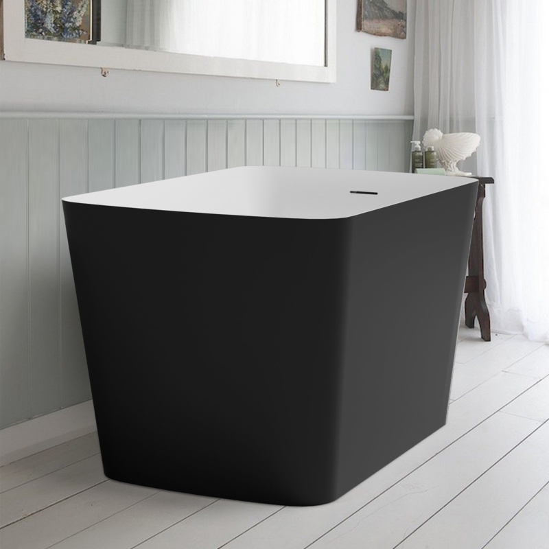 Black Bathtub