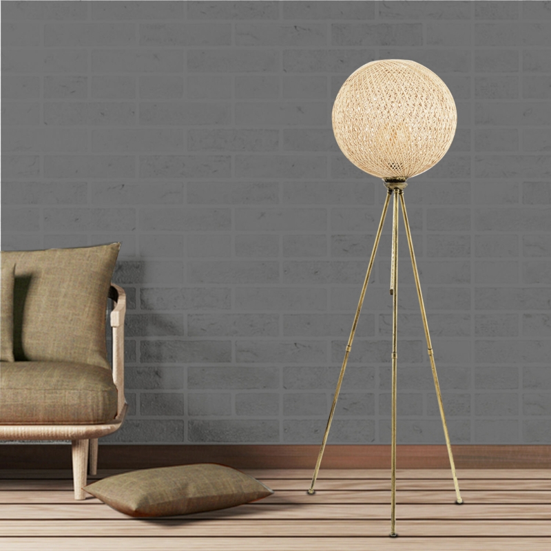 Chic Velvet Dining Chair with Gold Legs