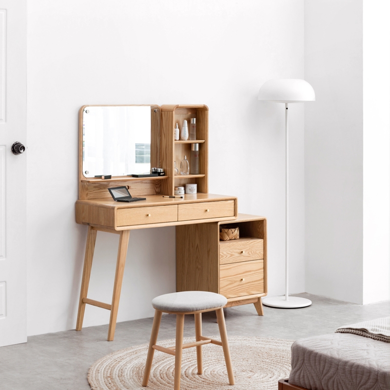 Oak Makeup Vanity