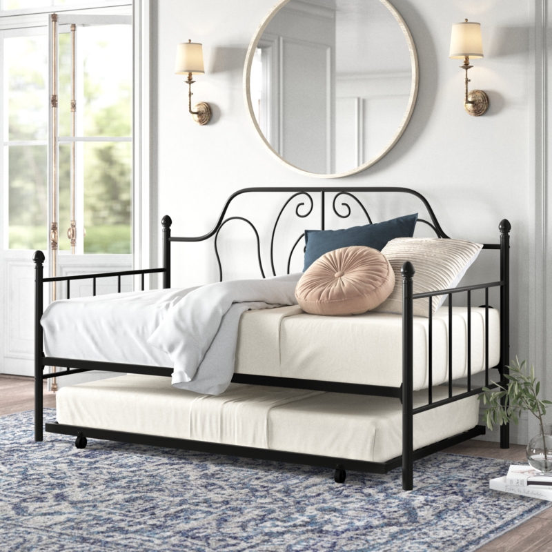 Daybed with Matching Trundle