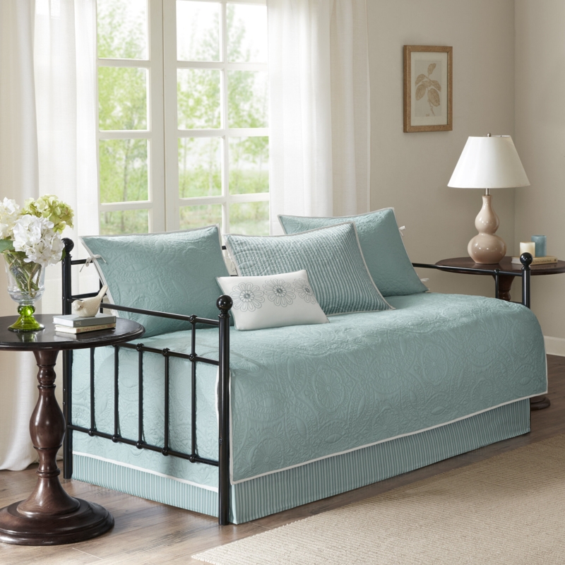 Daybed Bedding Sets