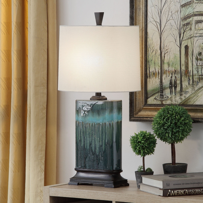 Rustic-Inspired Ceramic Table Lamp