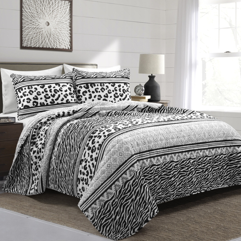 Animal Print and Geometric Quilt Set