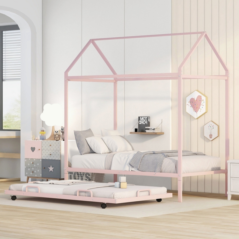 House Bed with Pull-Out Trundle