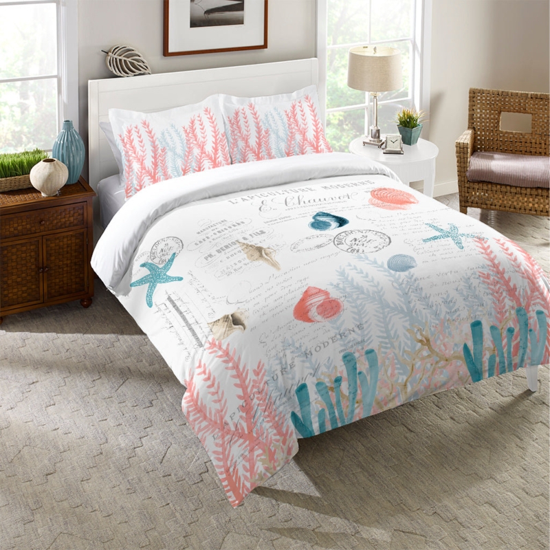 Coastal Themed Comforter "Coral Cove"