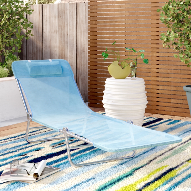 Budget-Friendly Mesh Lounger
