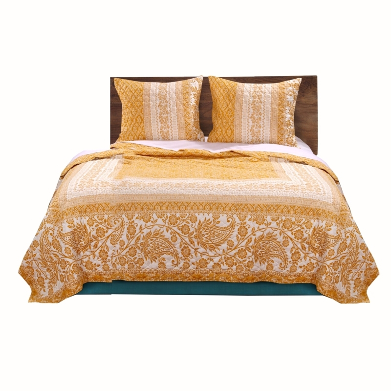 Bright Paisley Twin Quilt Set