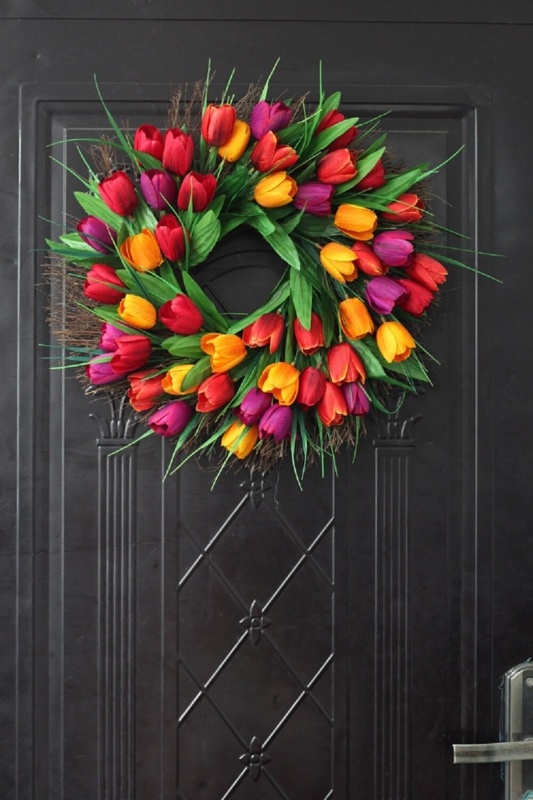 18 " Artificial Tulip Wreath for all year round