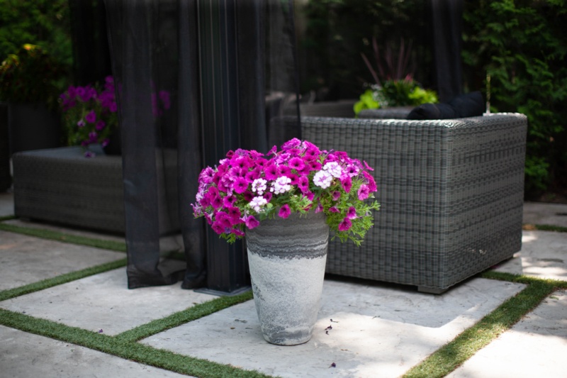 Bayliff Composite Vase Pot Planter