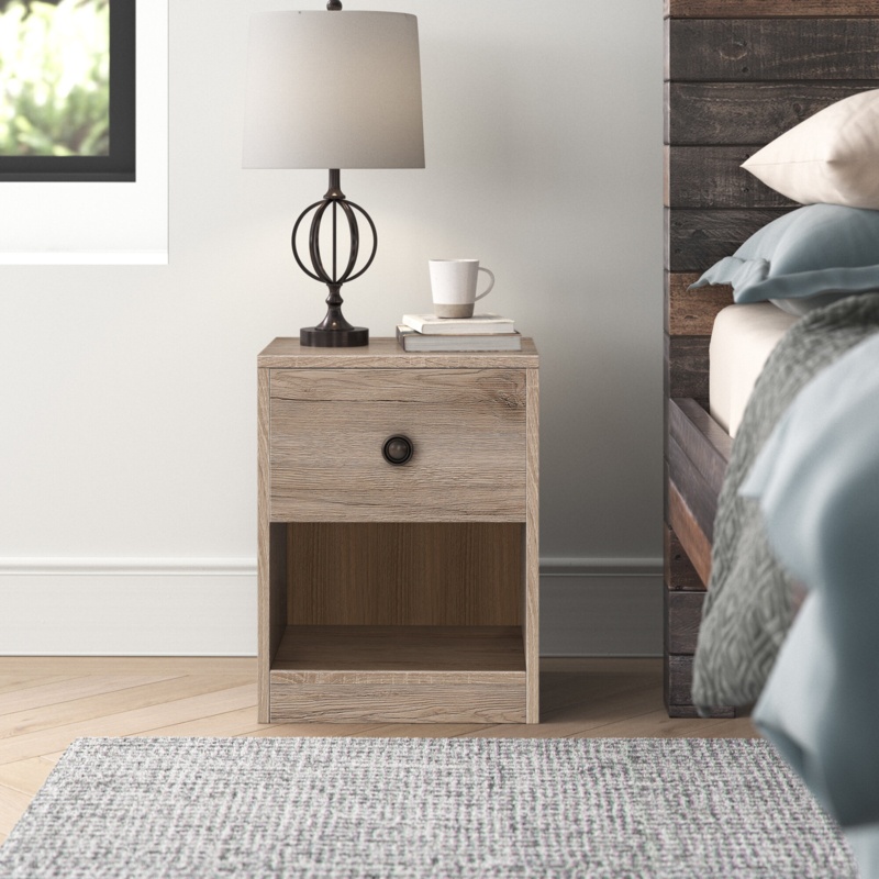 Hoch Nightstand