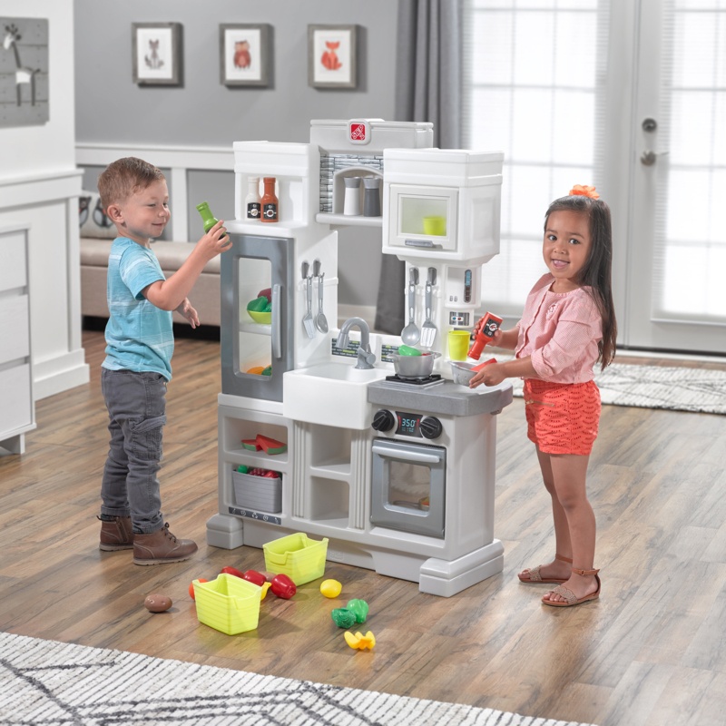 Step2 Downtown Delights Kitchen Set