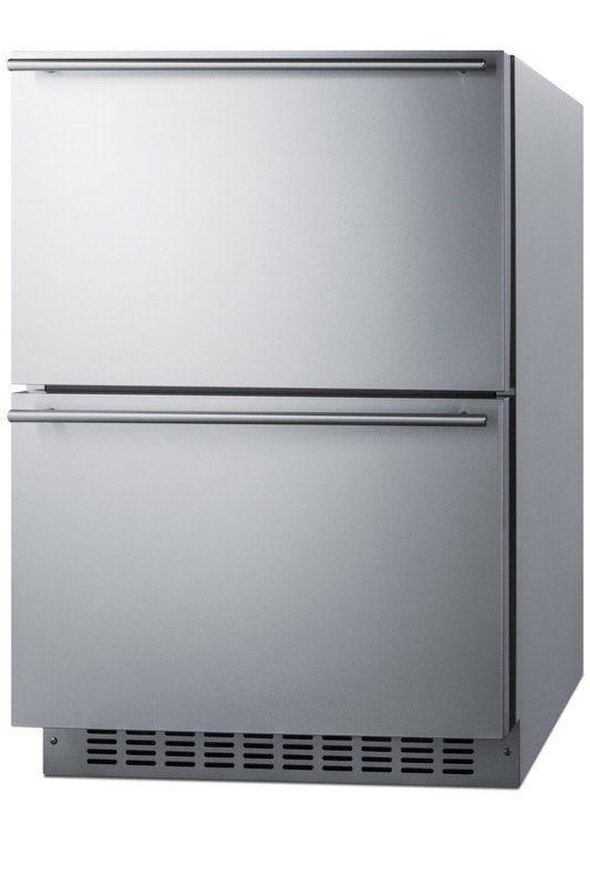 Summit Appliance 3.9 Cubic Feet Mini Fridge with Freezer